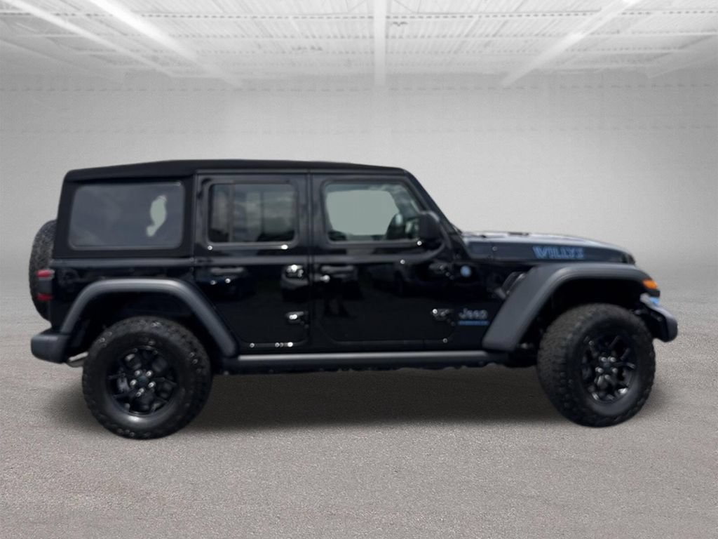 Used 2024 Jeep Wrangler Unlimited AWD/4WD image 56