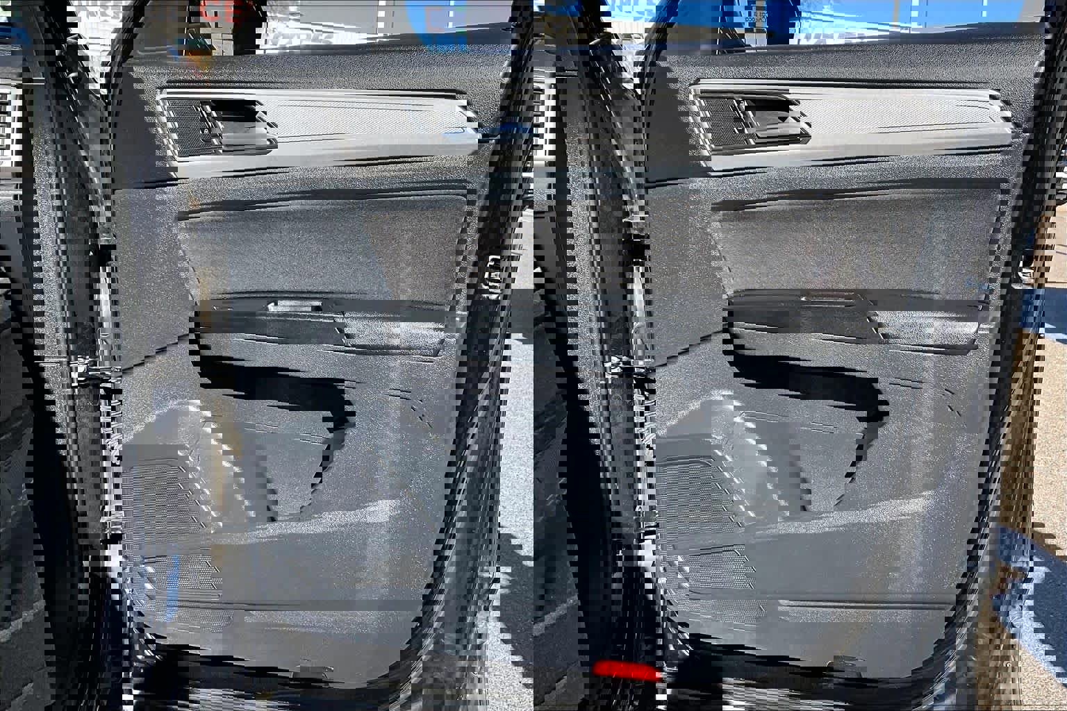 Used 2020 Volkswagen Atlas Cross Sport S image 21