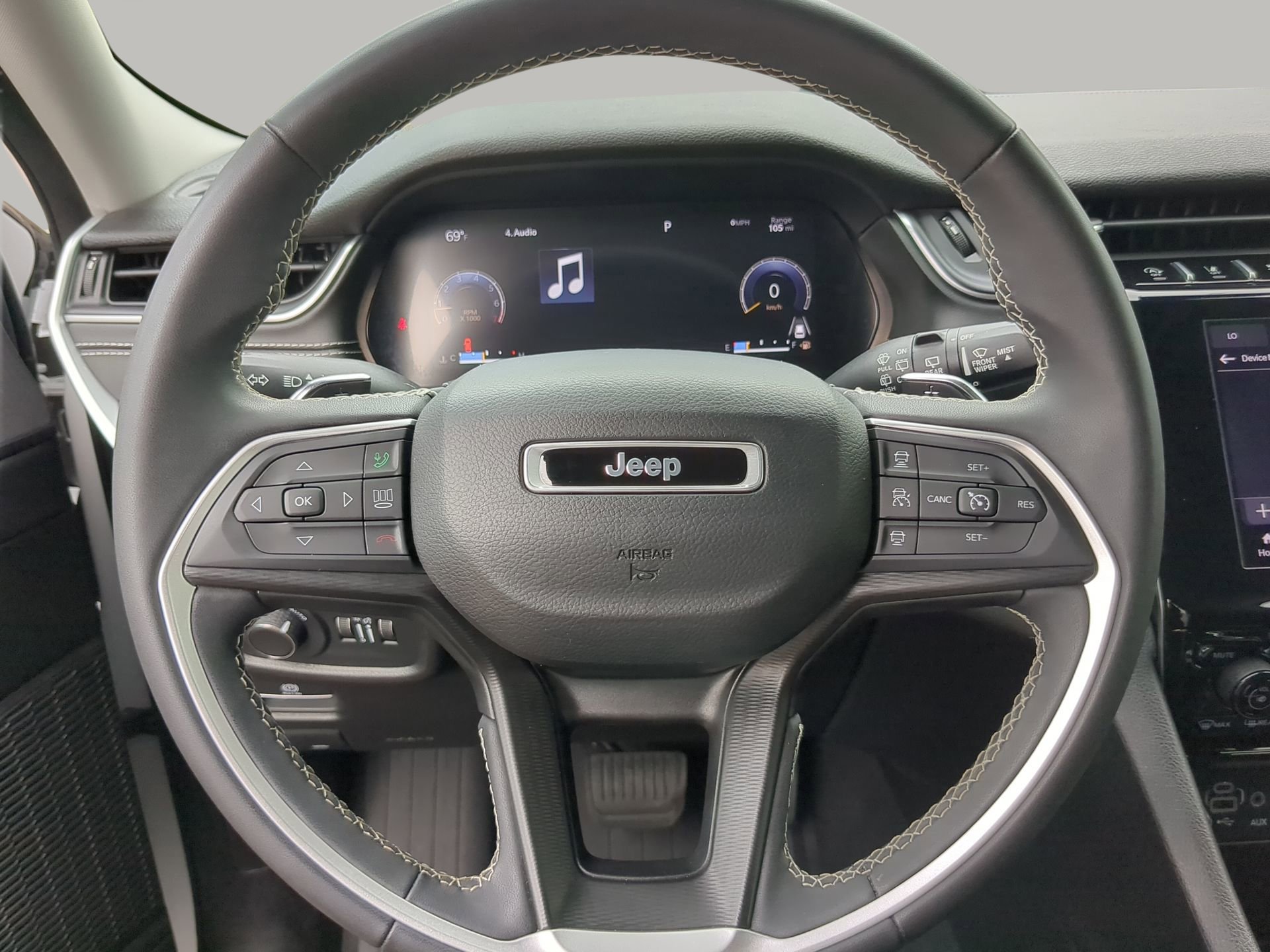 Used 2024 Jeep Grand Cherokee L Laredo AWD/4WD image 65
