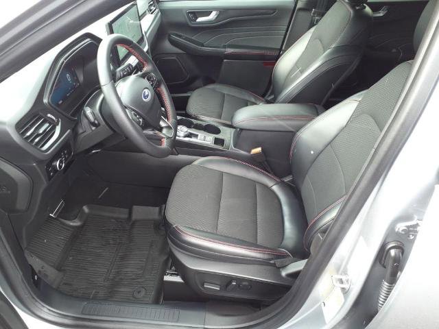 Certified 2024 Ford Escape ST-Line Select w/ Tech Pack #2 image 5
