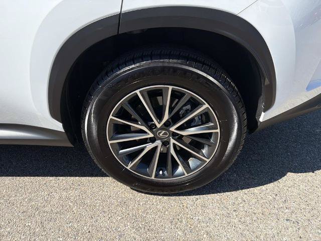 Used 2026 Lexus NX 450h+ AWD w/ Luxury Package image 8