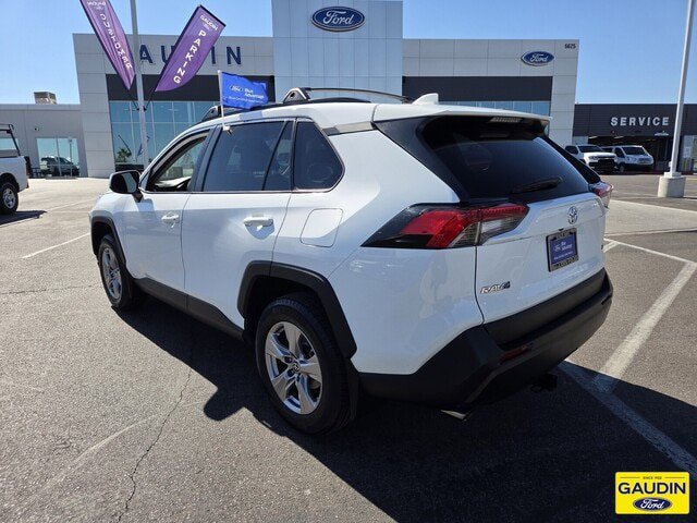 Used 2023 Toyota RAV4 XLE FWD image 5