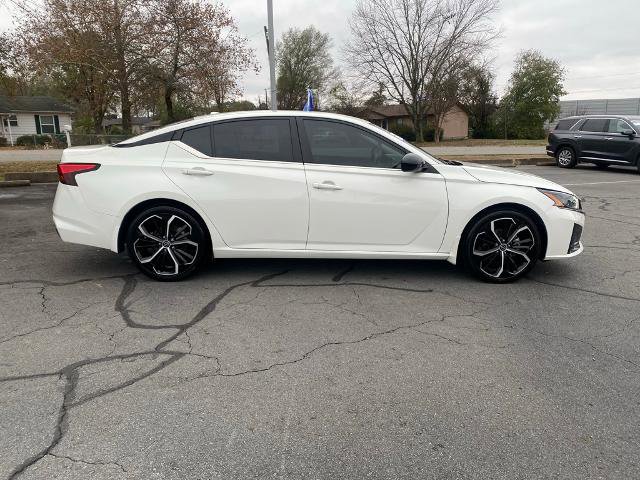 Used 2023 Nissan Altima 2.5 SR image 8