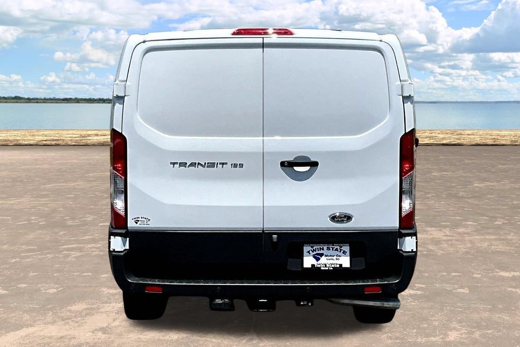 Certified 2025 Ford Transit 150 Low Roof RWD image 7