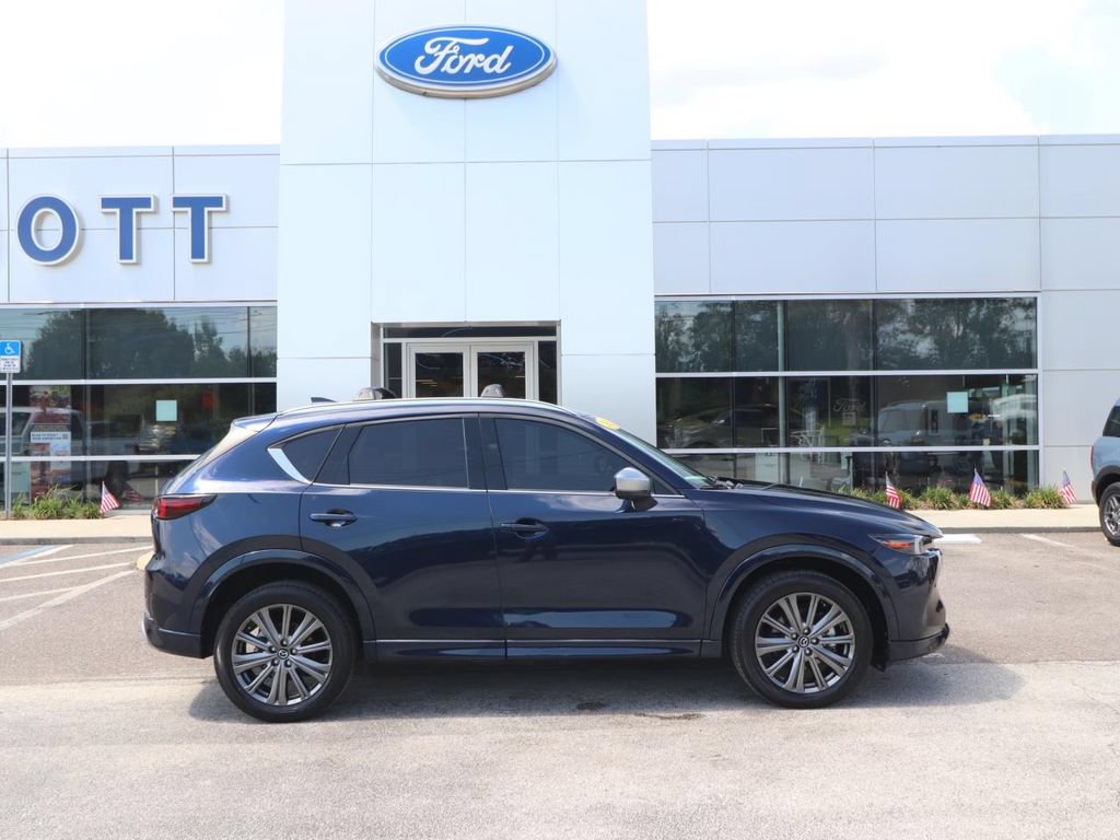 Used 2024 MAZDA CX-5 Signature AWD/4WD image 16