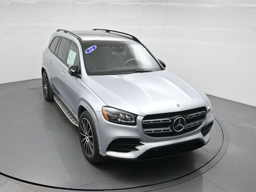 Used 2022 Mercedes-Benz GLS 450 4MATIC image 3