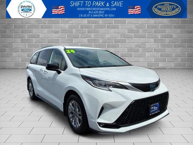 Used 2023 Toyota Sienna XSE w/ XSE Plus Package