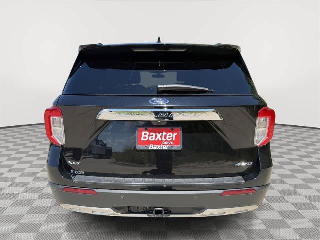 Certified 2023 Ford Explorer XLT w/ Equipment Group 202A AWD/4WD image 4