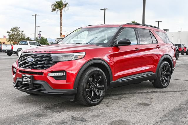Certified 2023 Ford Explorer ST-Line w/ Class IV Trailer Tow Package RWD image 3