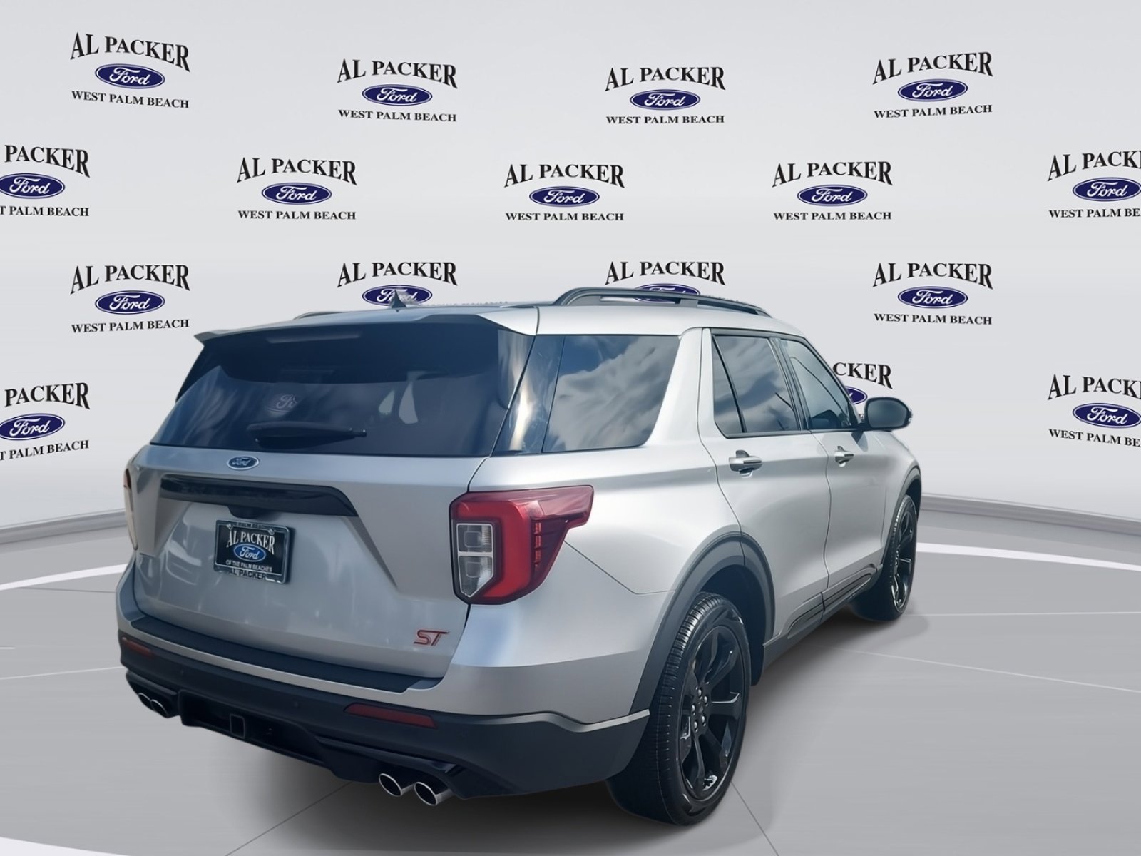 Certified 2022 Ford Explorer ST w/ Equipment Group 401A image 5