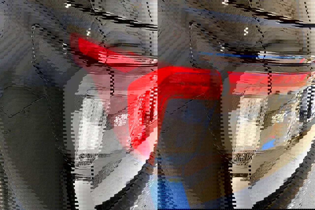 Certified 2025 Ford Explorer ST w/ Sun And Sound Package image 29