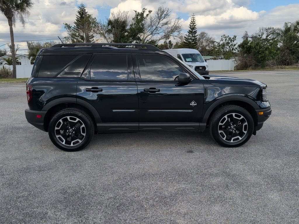 Certified 2022 Ford Bronco Sport Outer Banks w/ Tech Package image 2