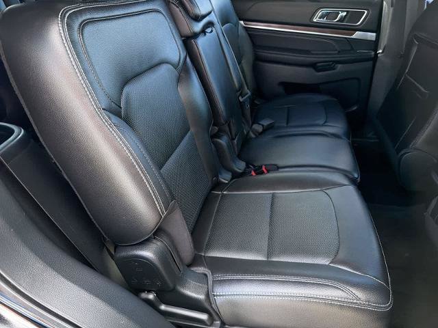 Certified 2018 Ford Explorer Limited AWD/4WD image 22
