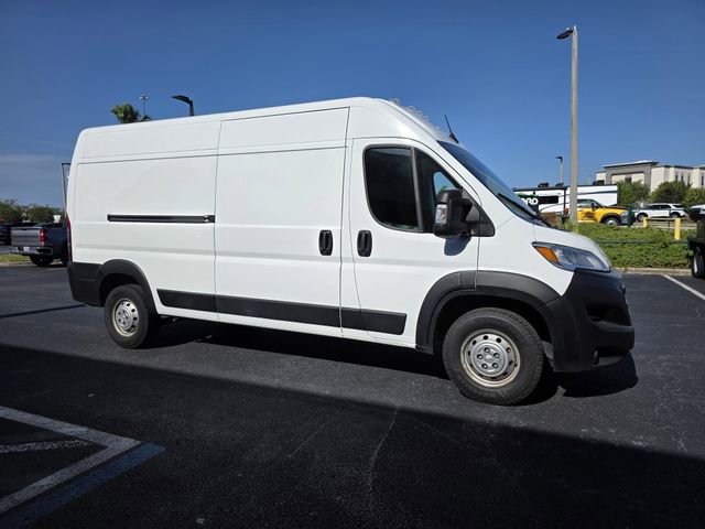 Used 2023 RAM ProMaster 2500 FWD image 2