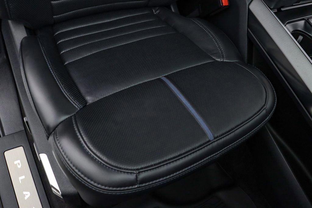 Certified 2025 Ford F150 Platinum w/ Equipment Group 702A High image 27