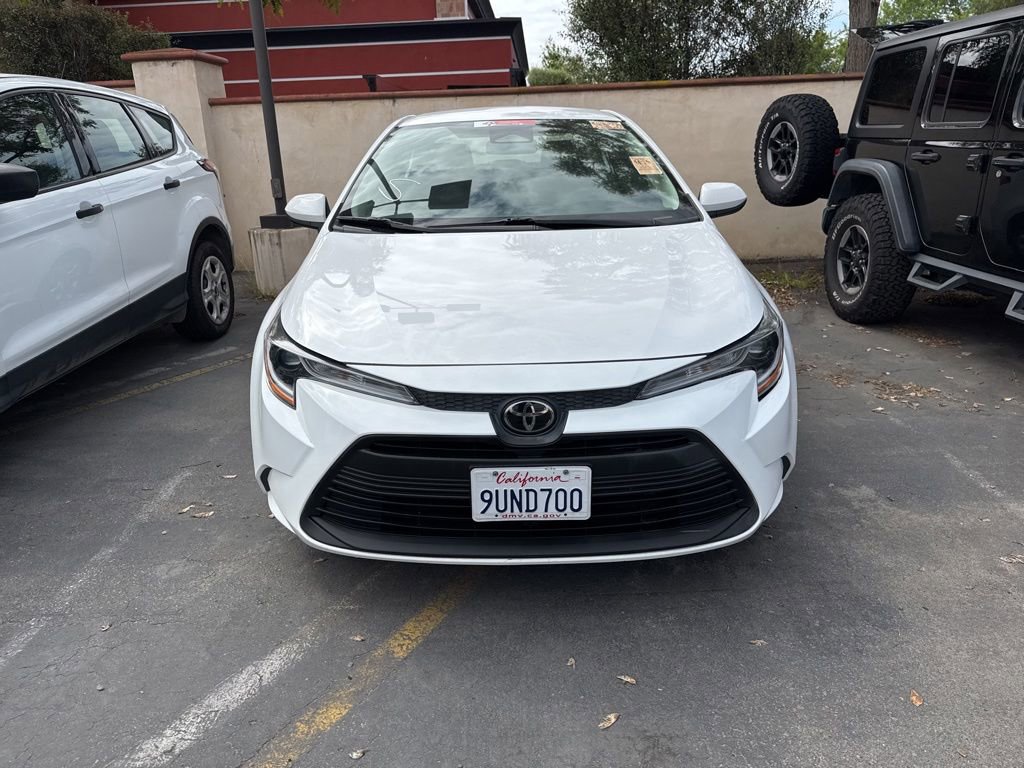 Used 2023 Toyota Corolla LE FWD image 16