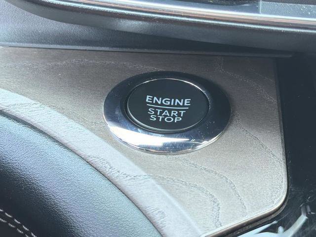 Certified 2023 Ford Explorer Platinum w/ Class IV Trailer Tow Package image 27