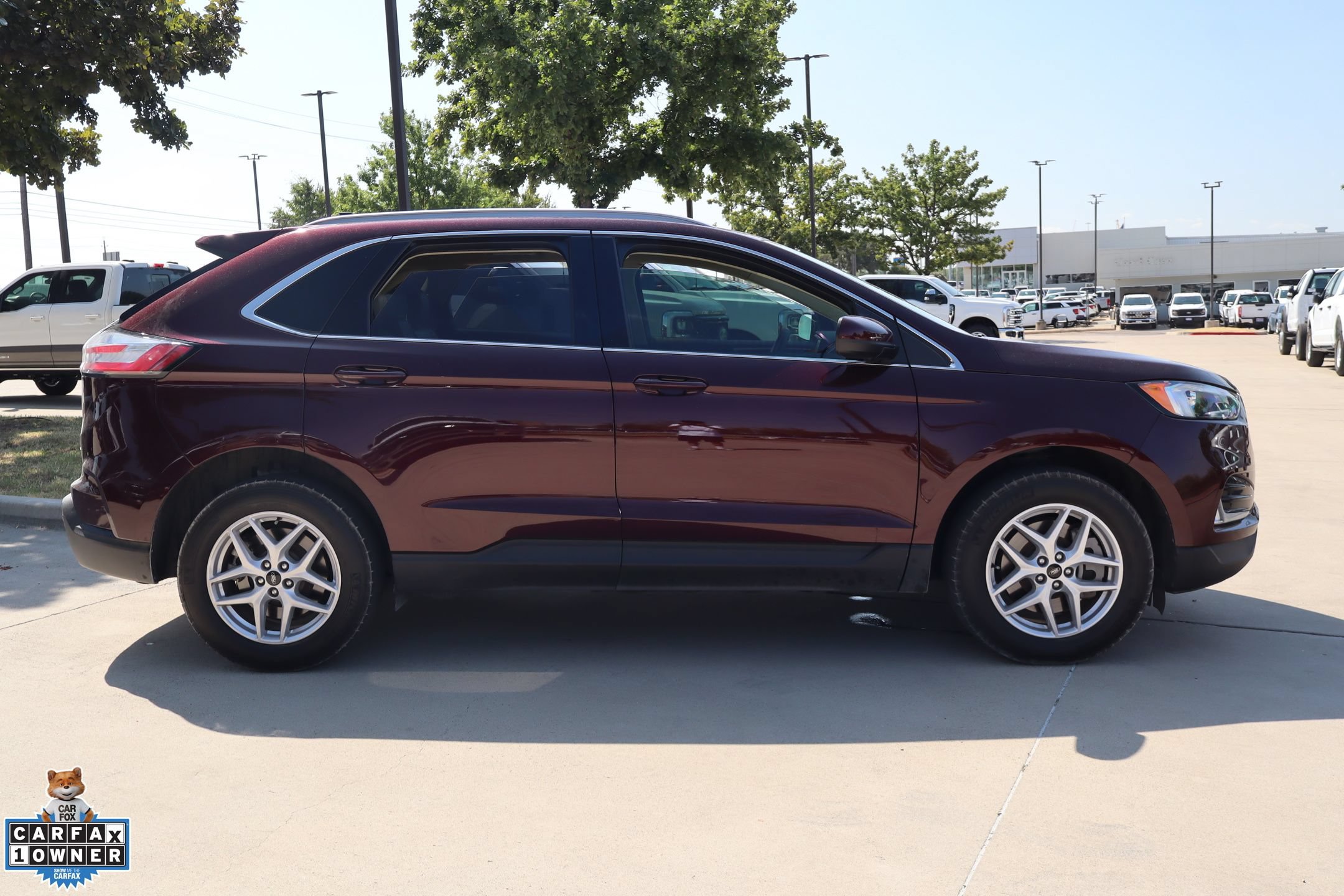 Certified 2023 Ford Edge SEL w/ Convenience Package AWD/4WD image 2