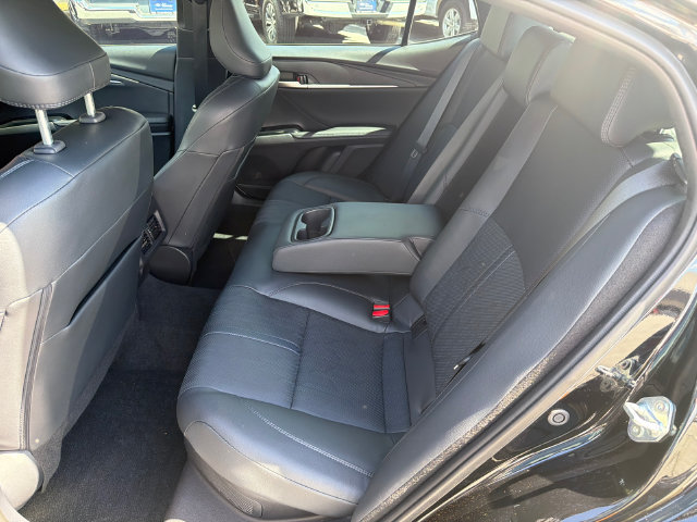 Used 2025 Toyota Camry XSE FWD image 22