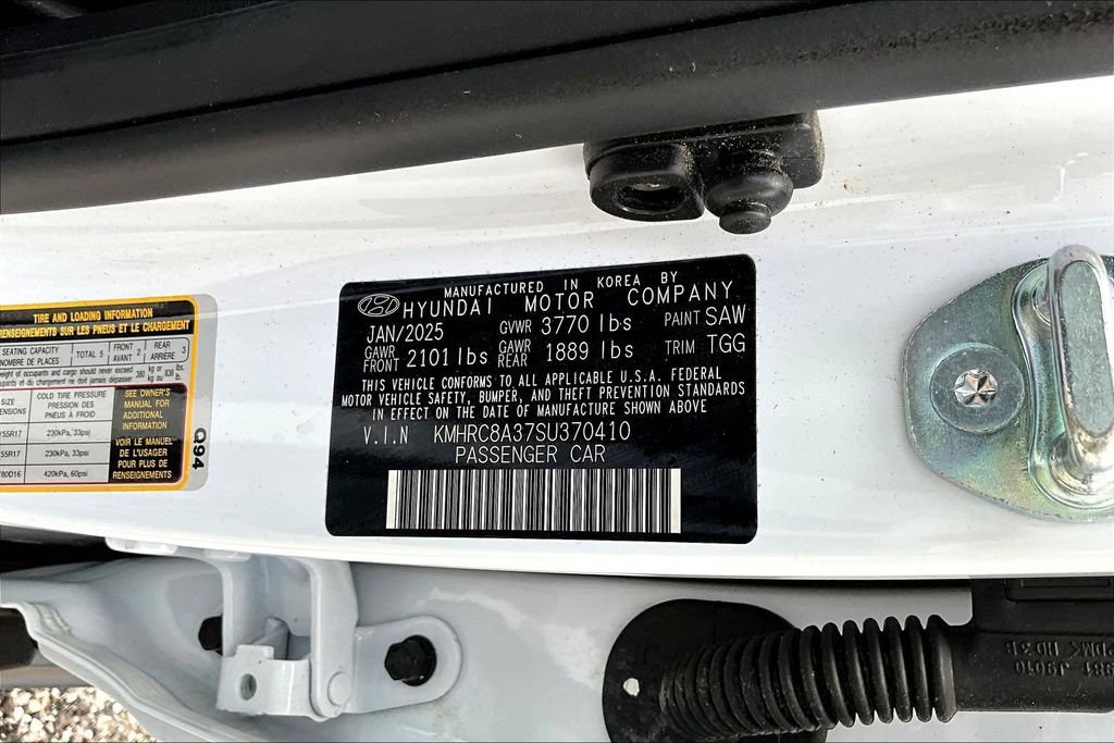 Used 2025 Hyundai Venue SEL FWD image 20