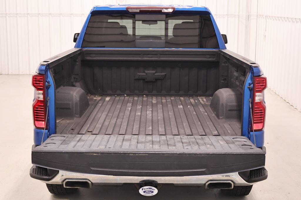 Used 2022 Chevrolet Silverado 1500 LT AWD/4WD image 35