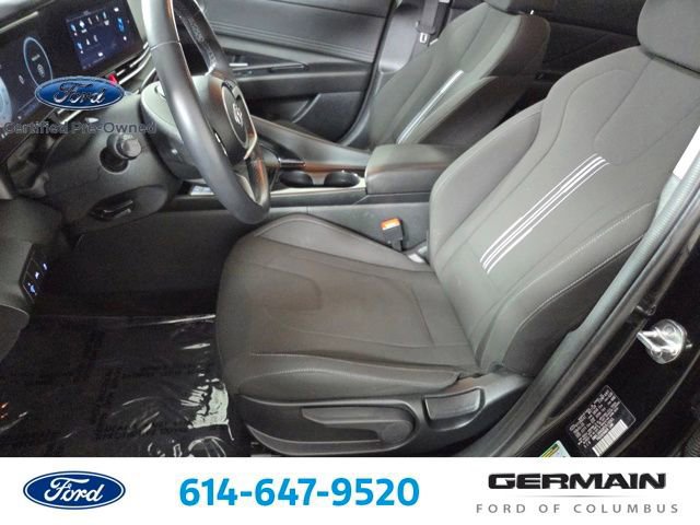 Used 2023 Hyundai Elantra SEL w/ Convenience Package FWD image 19