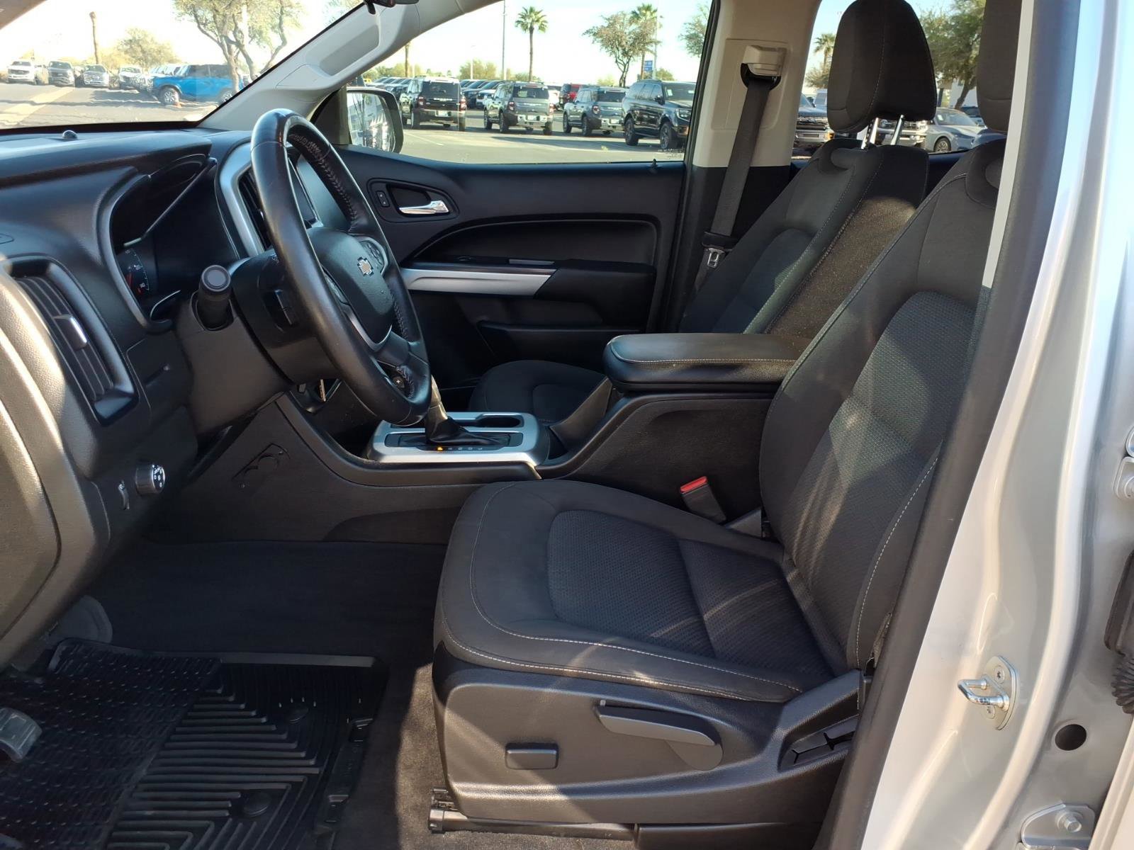 Used 2019 Chevrolet Colorado LT w/ LT Convenience Package image 13