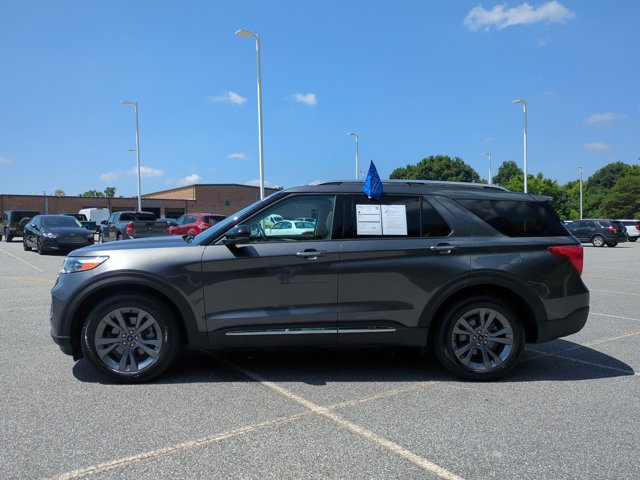 Certified 2020 Ford Explorer Limited AWD/4WD image 7