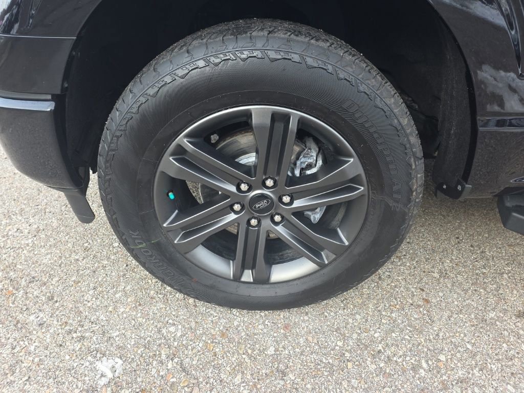 Certified 2021 Ford F150 Lariat w/ Equipment Group 502A High image 12