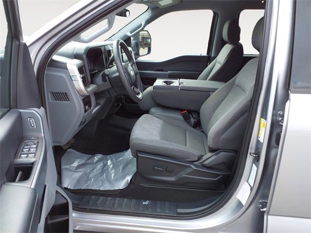 Certified 2024 Ford F350 XLT w/ 360-Degree Camera Package image 9