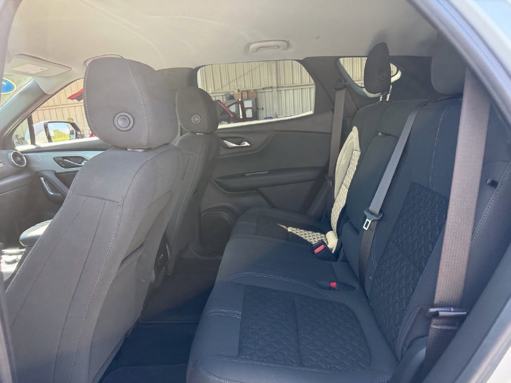 Used 2021 Chevrolet Blazer LT FWD image 12