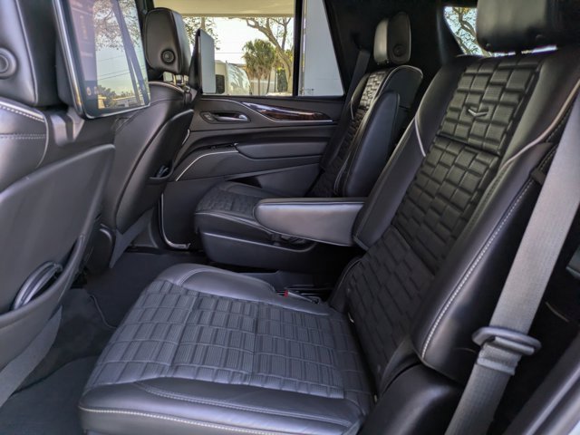 Used 2021 Cadillac Escalade Sport Platinum w/ Heavy-Duty Trailer Package image 20