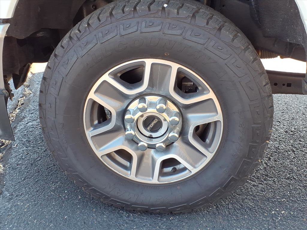 Certified 2023 Ford F250 Lariat image 13