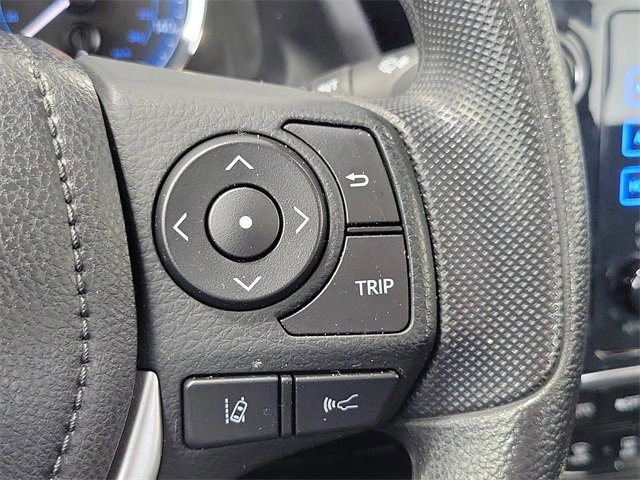 Used 2017 Toyota Corolla L image 14