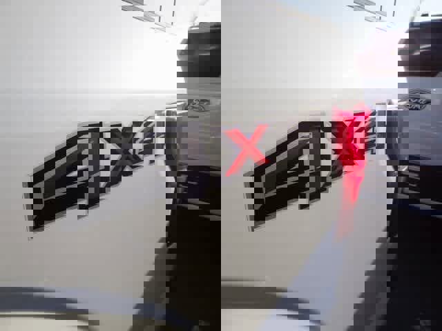 Certified 2019 Ford F150 Lariat w/ Equipment Group 502A Luxury image 18