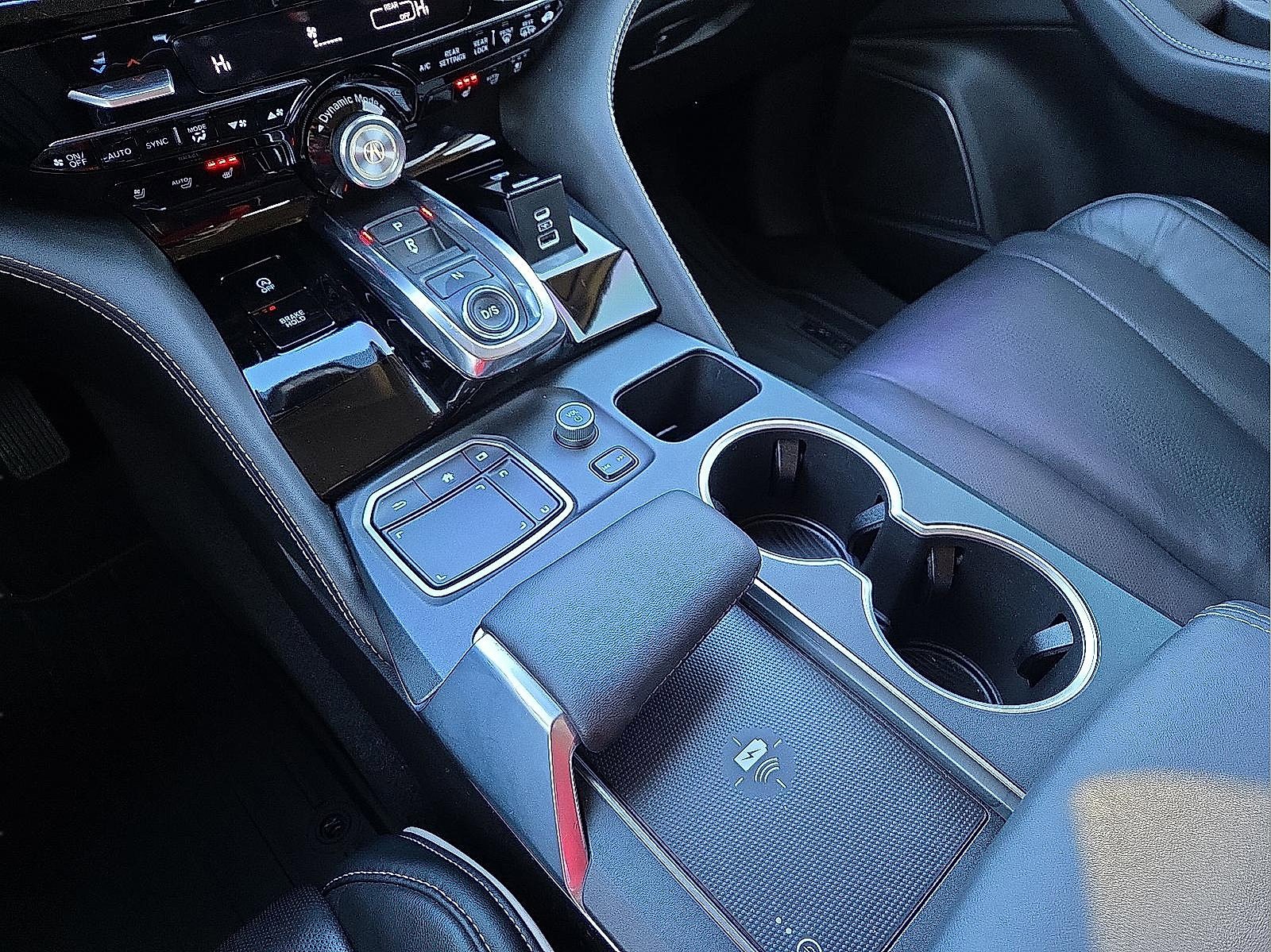 Used 2022 Acura MDX SH-AWD w/ Advance Package image 25