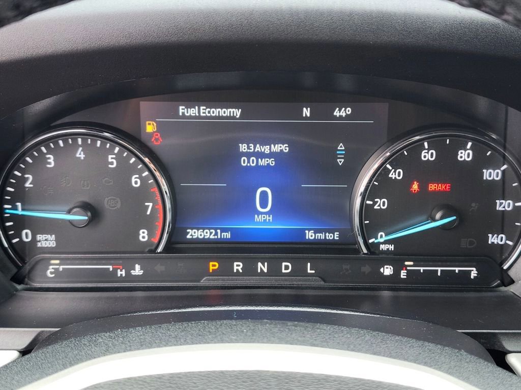 Certified 2022 Ford Explorer XLT w/ Equipment Group 202A image 32