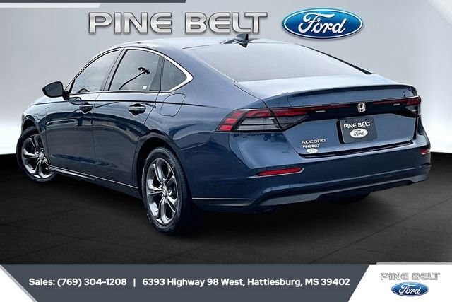 Used 2023 Honda Accord EX image 2