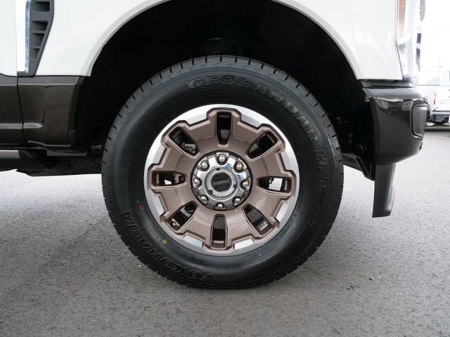 Certified 2025 Ford F250 King Ranch AWD/4WD image 11