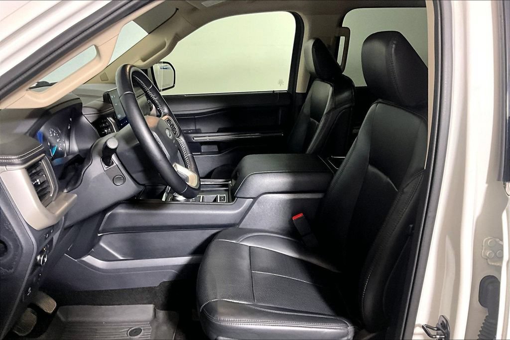 Certified 2022 Ford Expedition Max XLT RWD image 20