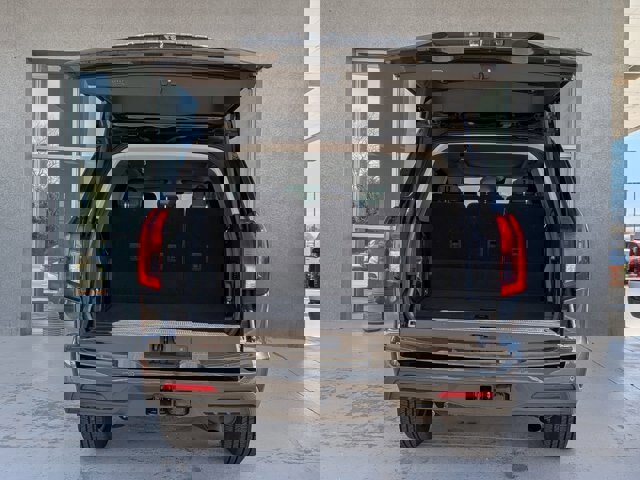 Certified 2025 Ford Expedition Active image 30