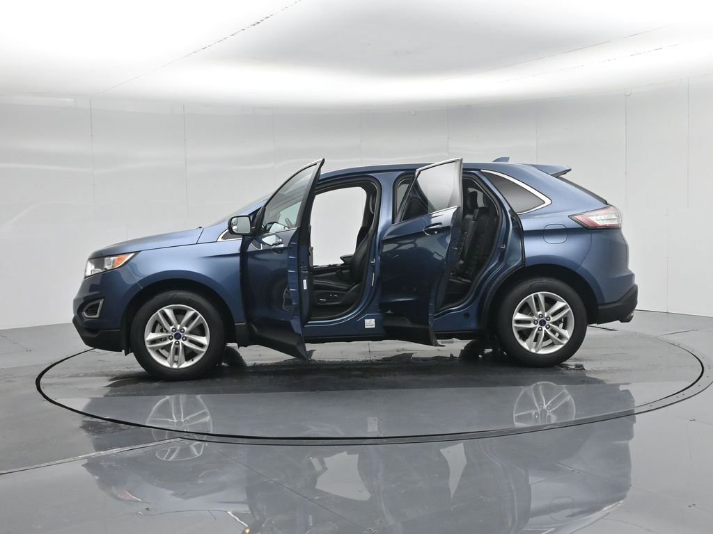 Certified 2018 Ford Edge SEL w/ Equipment Group 201A image 71