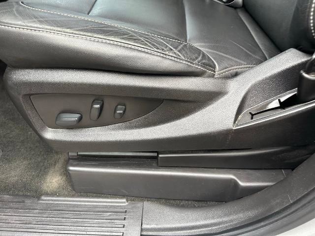 Used 2018 Chevrolet Silverado 1500 LT w/ Texas Edition image 12