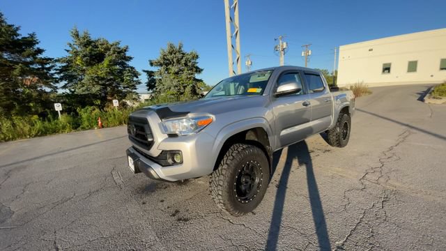 Used 2021 Toyota Tacoma SR AWD/4WD image 5