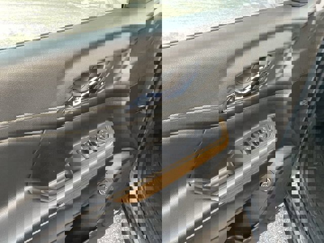 Used 2019 GMC Acadia SLE w/ Driver Alert Package I image 11