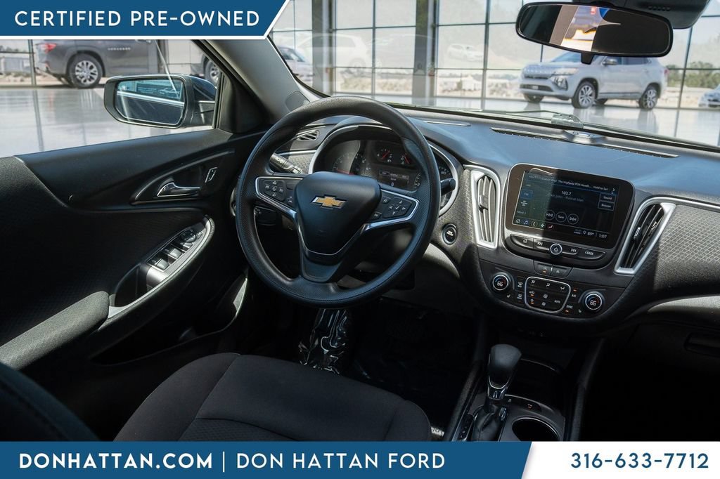 Used 2023 Chevrolet Malibu LT w/ Driver Confidence Package FWD image 16