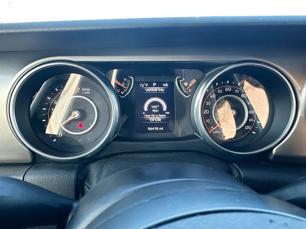 Used 2018 Jeep Wrangler Unlimited Sport image 13