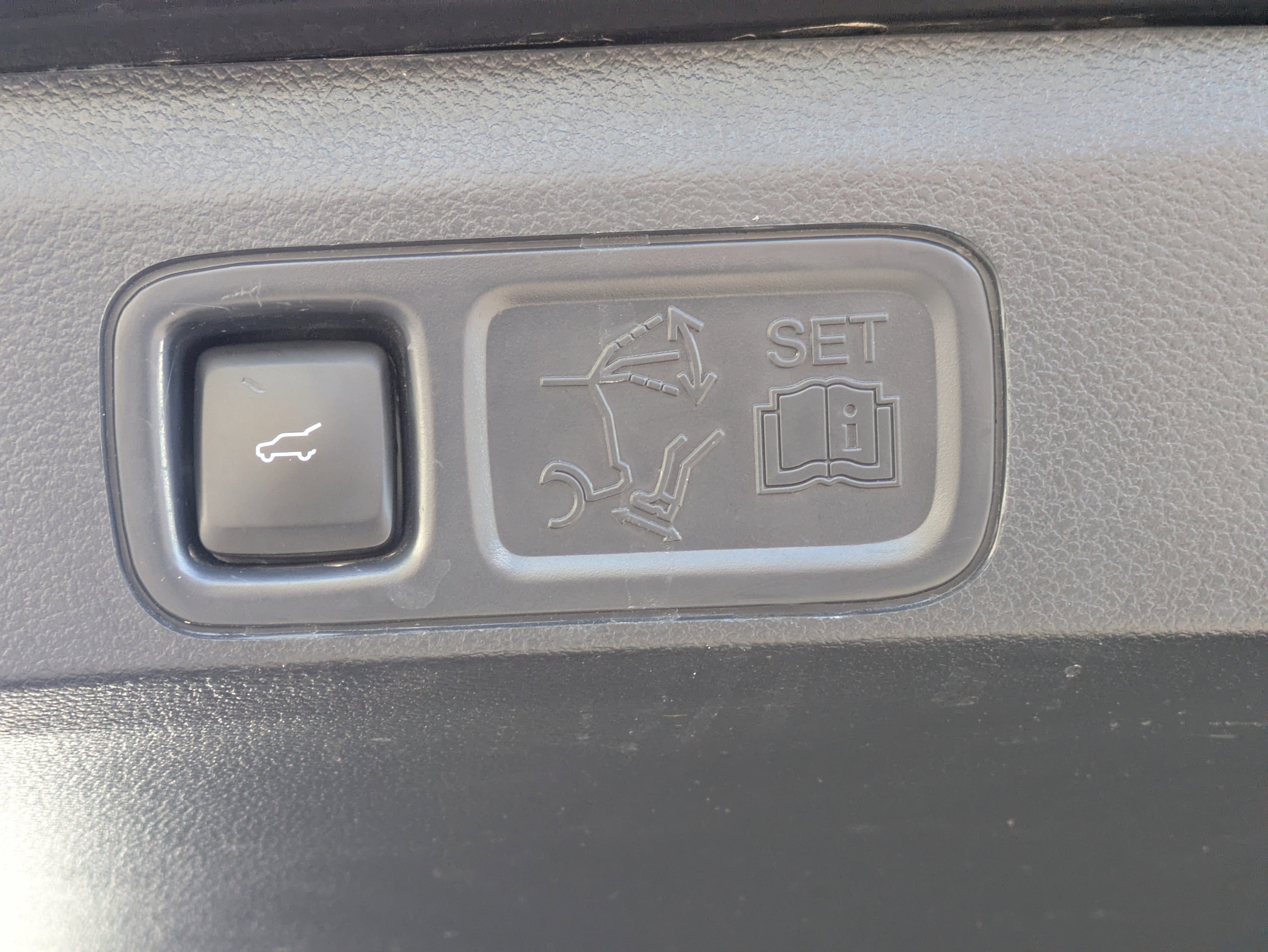 Certified 2024 Ford Expedition Max XLT image 14