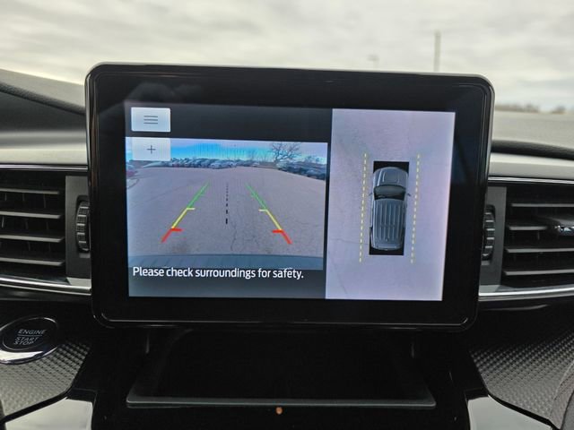 Certified 2023 Ford Explorer ST-Line image 22