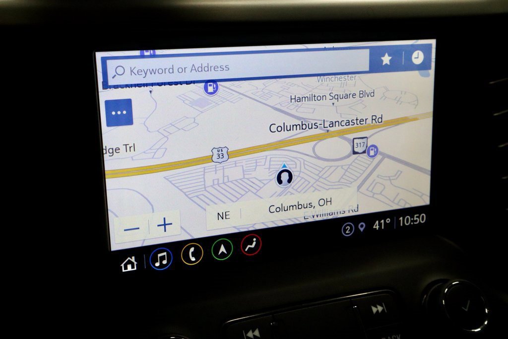 Used 2023 GMC Acadia SLT w/ LPO, Floor Liner Package image 12